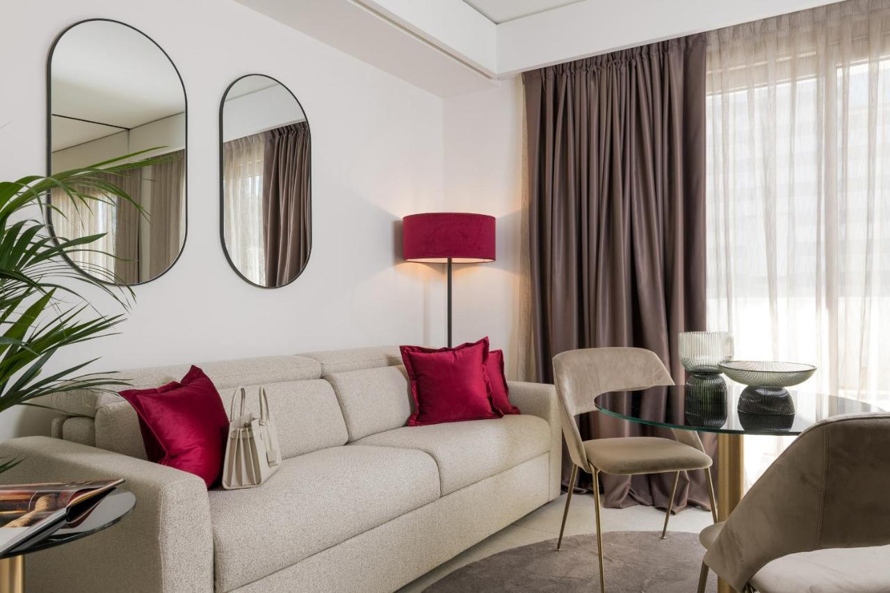 We Me Suite Hotel ริชโชเน ภายนอก รูปภาพ