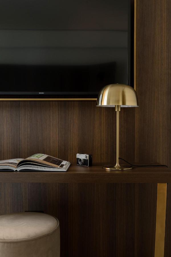 We Me Suite Hotel ริชโชเน ภายนอก รูปภาพ